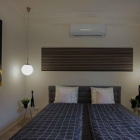 בודפשט Corvin Avenue Premium Central Apartment מראה חיצוני תמונה